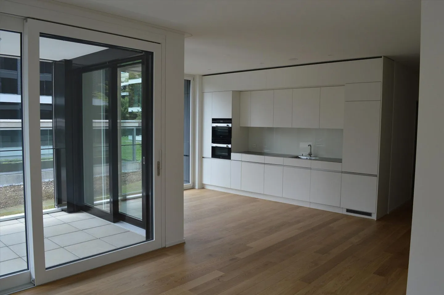 Wohnen mitten im Park! - Foto 3 von 7