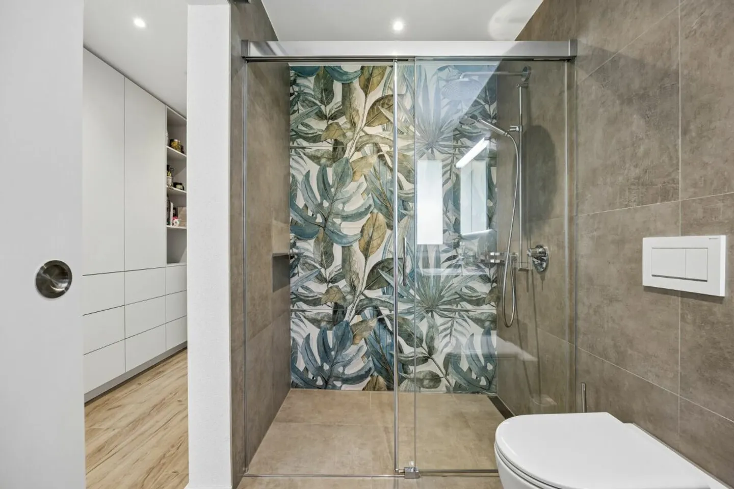 Modern Garden Apartment in Kappel - Photo 9 of 13