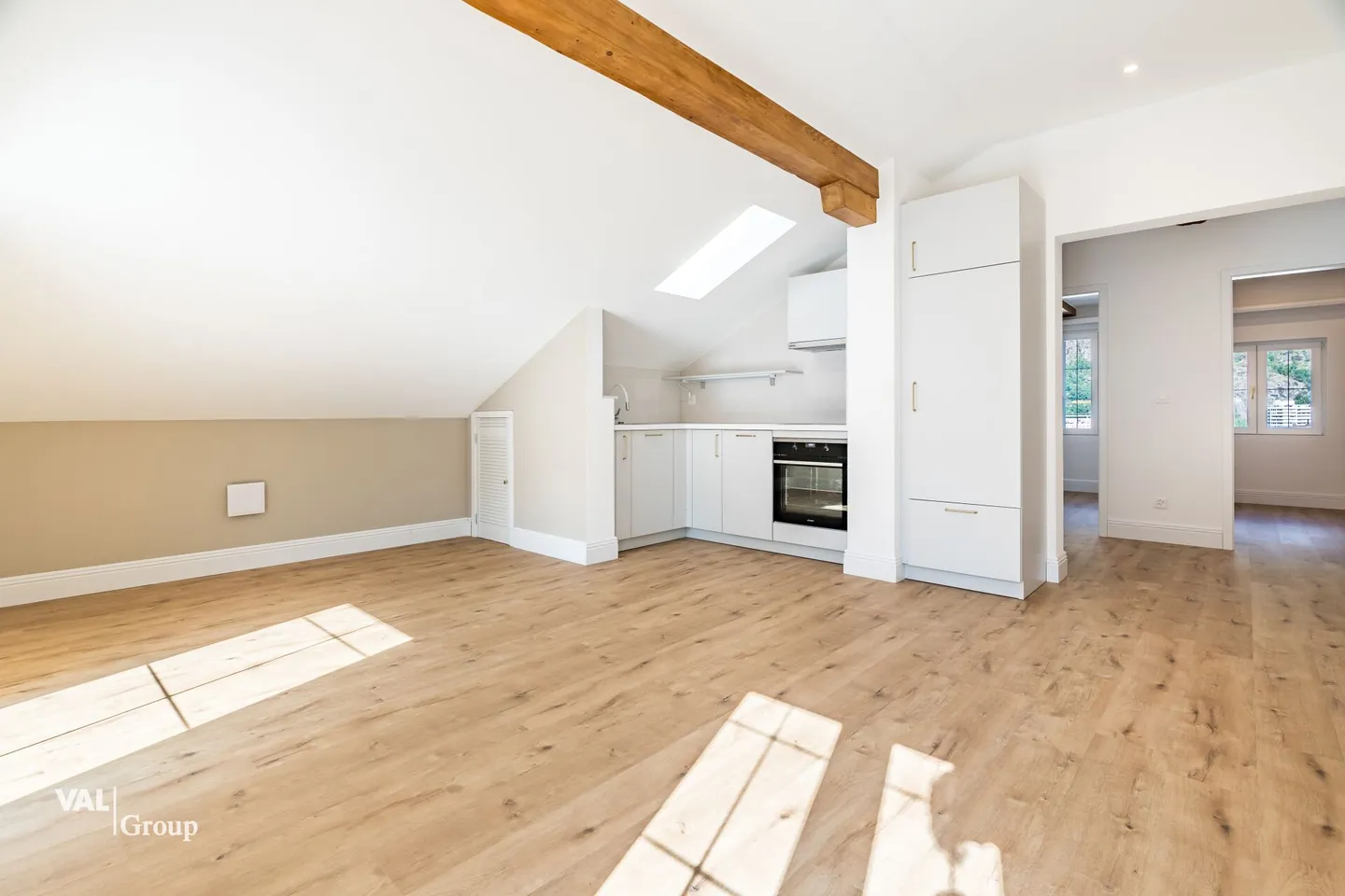 Appartement 3.5 pièces rénové - Dernier étage - Photo 2 sur 15
