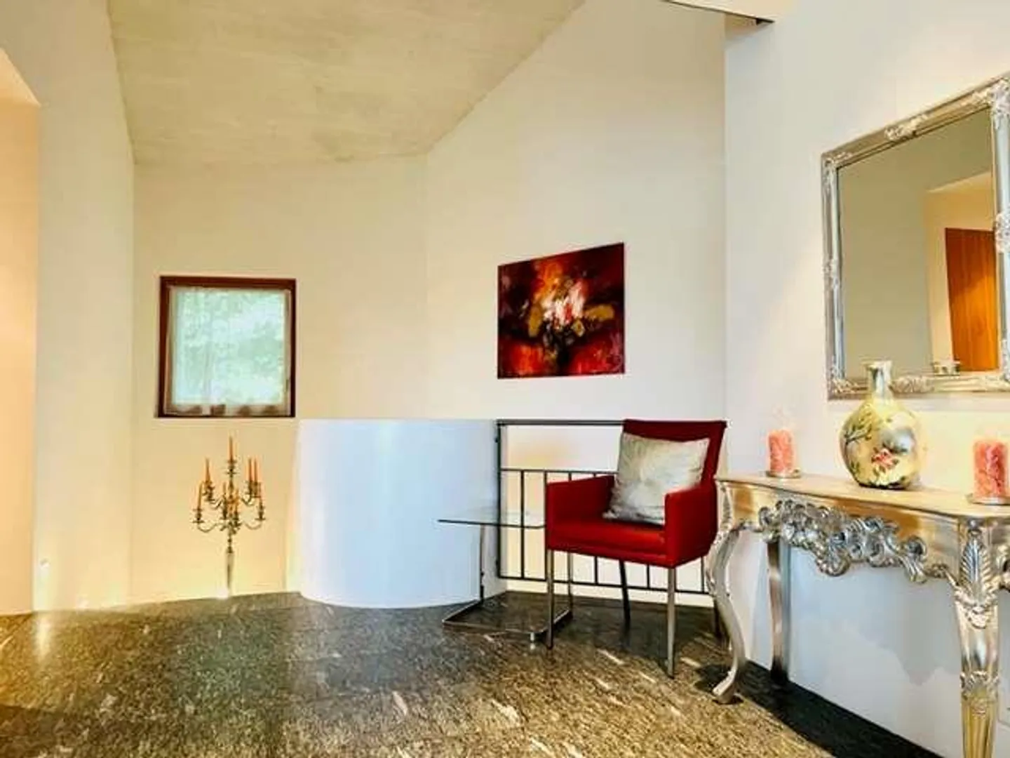 Bellissima casa 5,5 locali alto con giardino - Foto 6 di 13