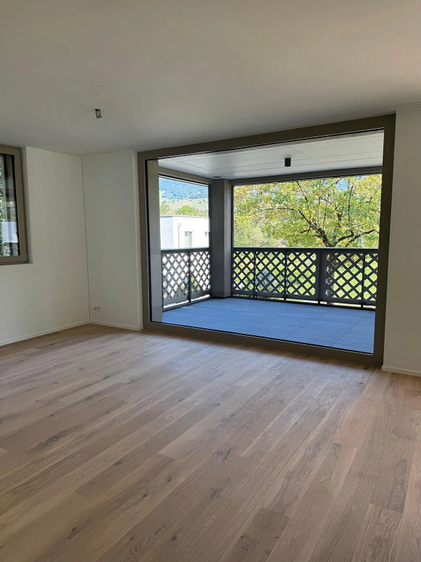 Geräumige Neubauwohnung in Sarnen - Foto 3 von 14