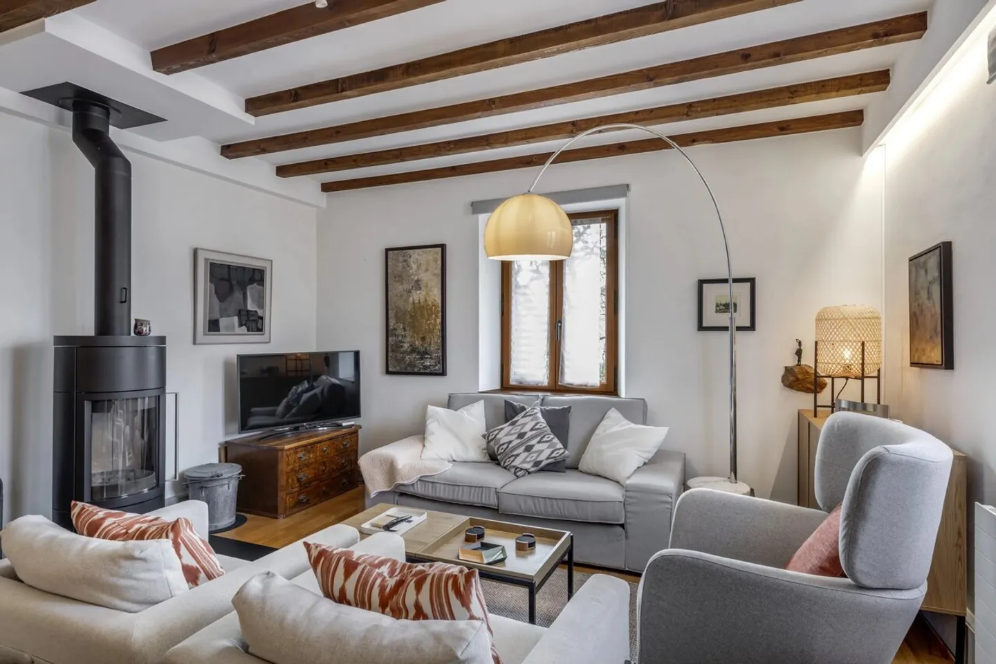 Characterful Geneva Farm in Veyrier - Photo 5 of 13