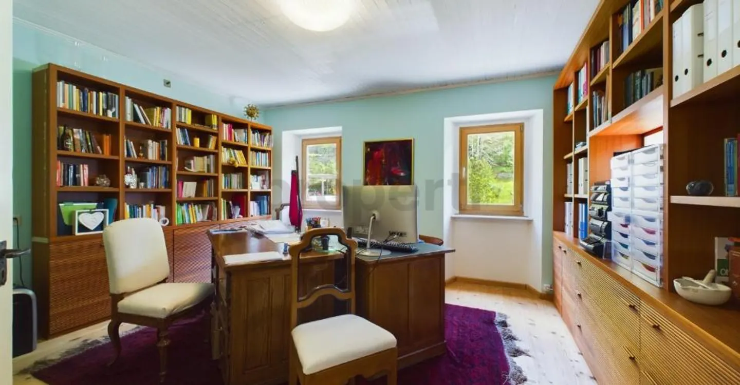 Picturesque multi-family house with land in the heart of the Blenio Valley - Photo 5 of 10