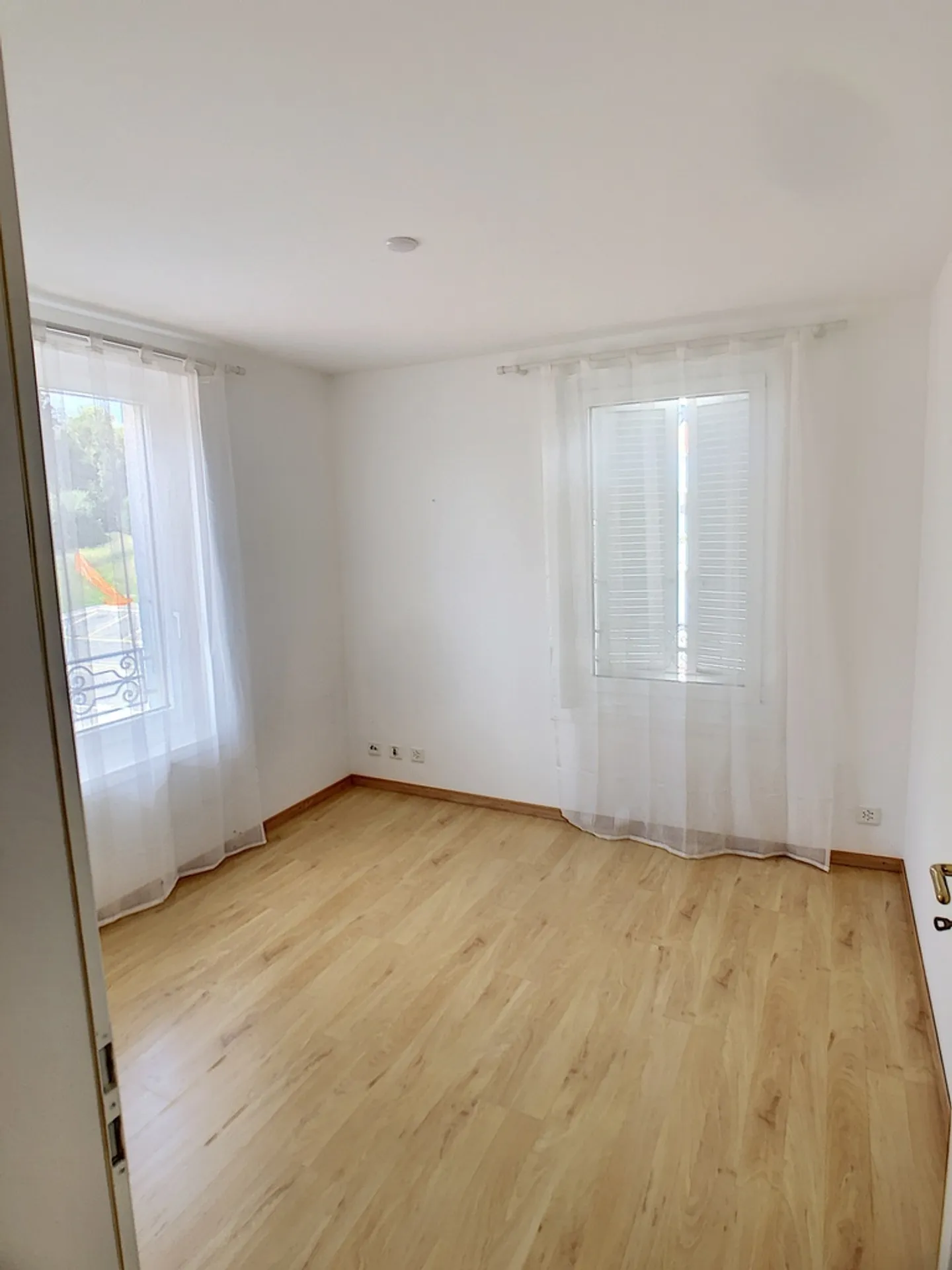 Schönes 5.5-Zimmer-Apartment - Foto 4 von 14