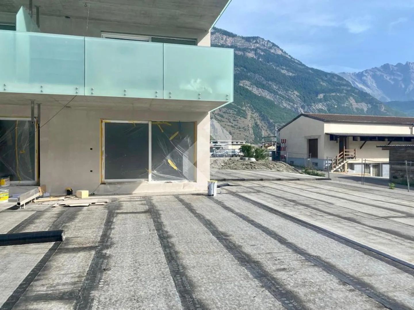 3,5 stanze NUOVE con giardino privato! - Foto 8 di 12