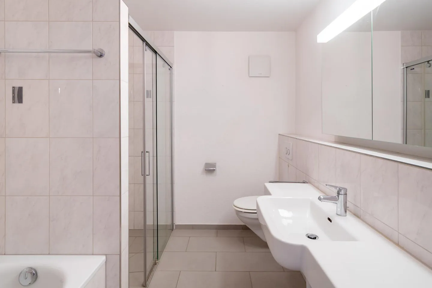 Appartamento soleggiato con balcone ovest - Vivere vicino al Seerhein - Foto 10 di 13