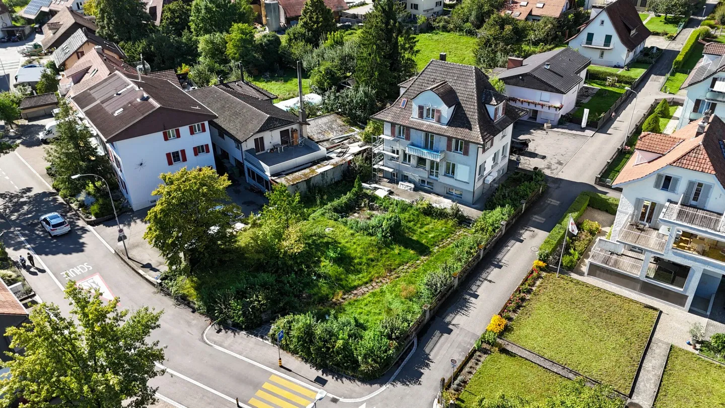 Kernsaniertes MFH mit Baulandreserve an steuergünstigen Gemeinde - Photo 10 sur 22