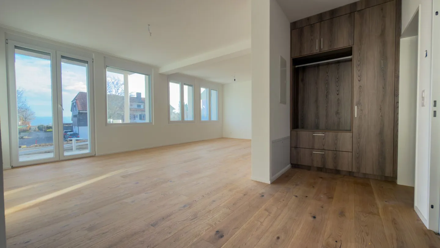 Kernsaniertes MFH mit Baulandreserve an steuergünstigen Gemeinde - Photo 13 sur 22