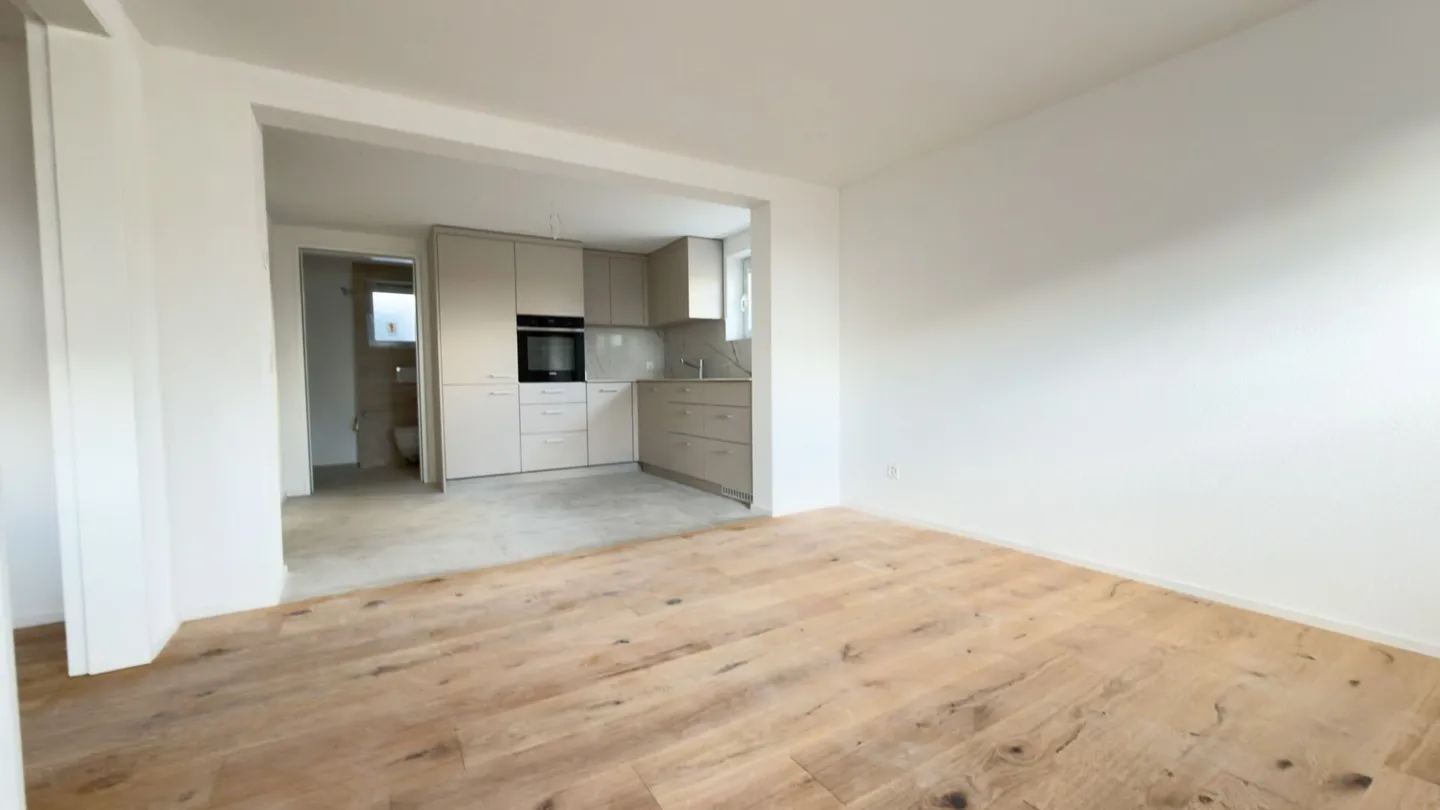 Kernsaniertes MFH mit Baulandreserve an steuergünstigen Gemeinde - Photo 15 sur 22