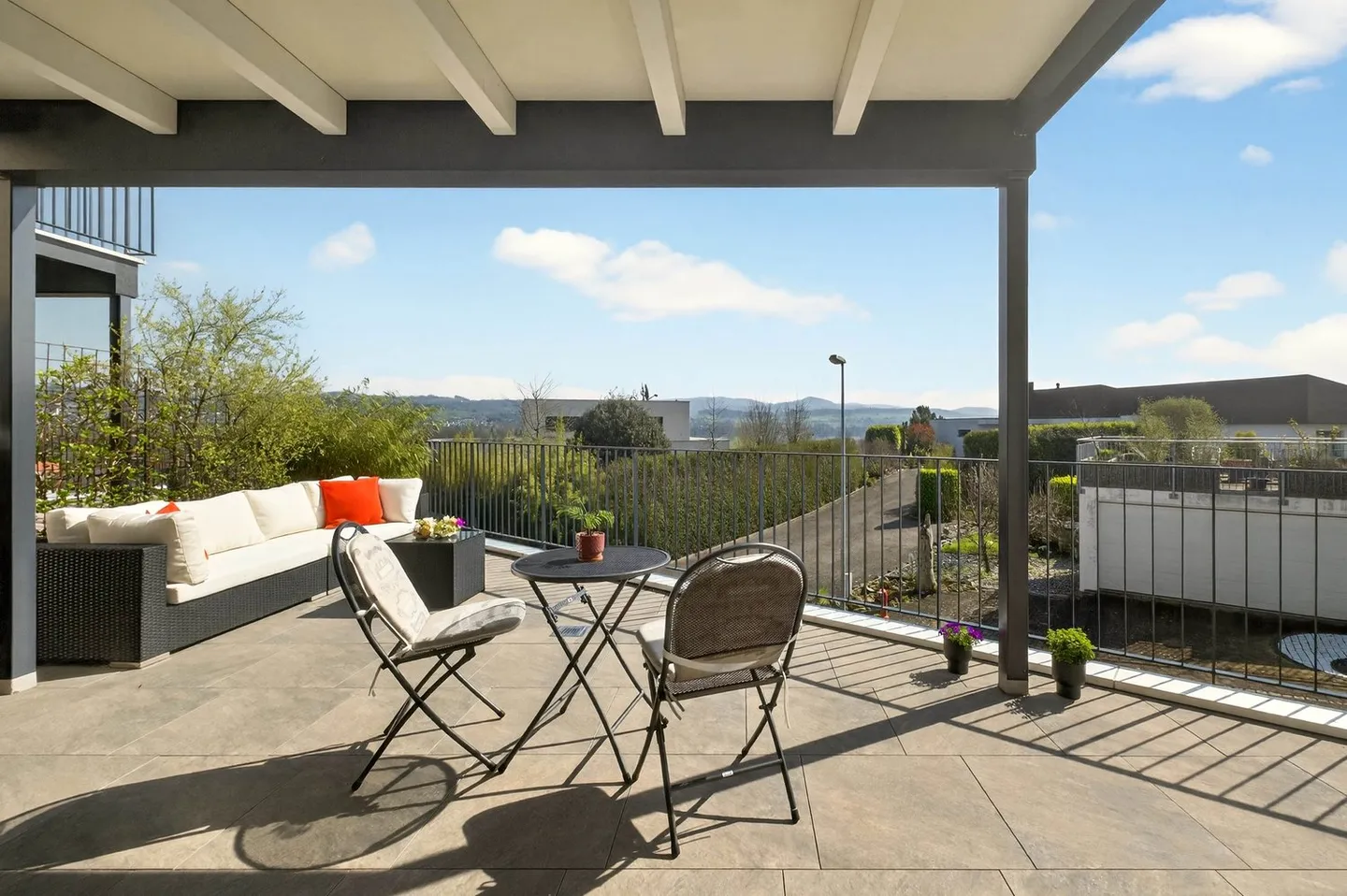 Votre maison de rêve avec vue imprenable sur les montagnes - Photo 5 sur 18