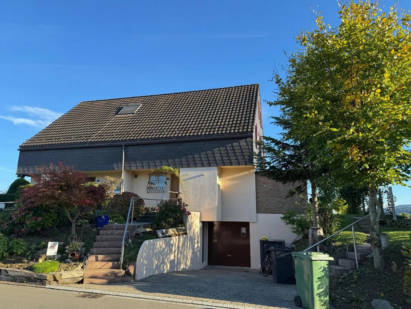 Charmante maison jumelée de 5,5 pièces à louer - Photo 1 sur 15