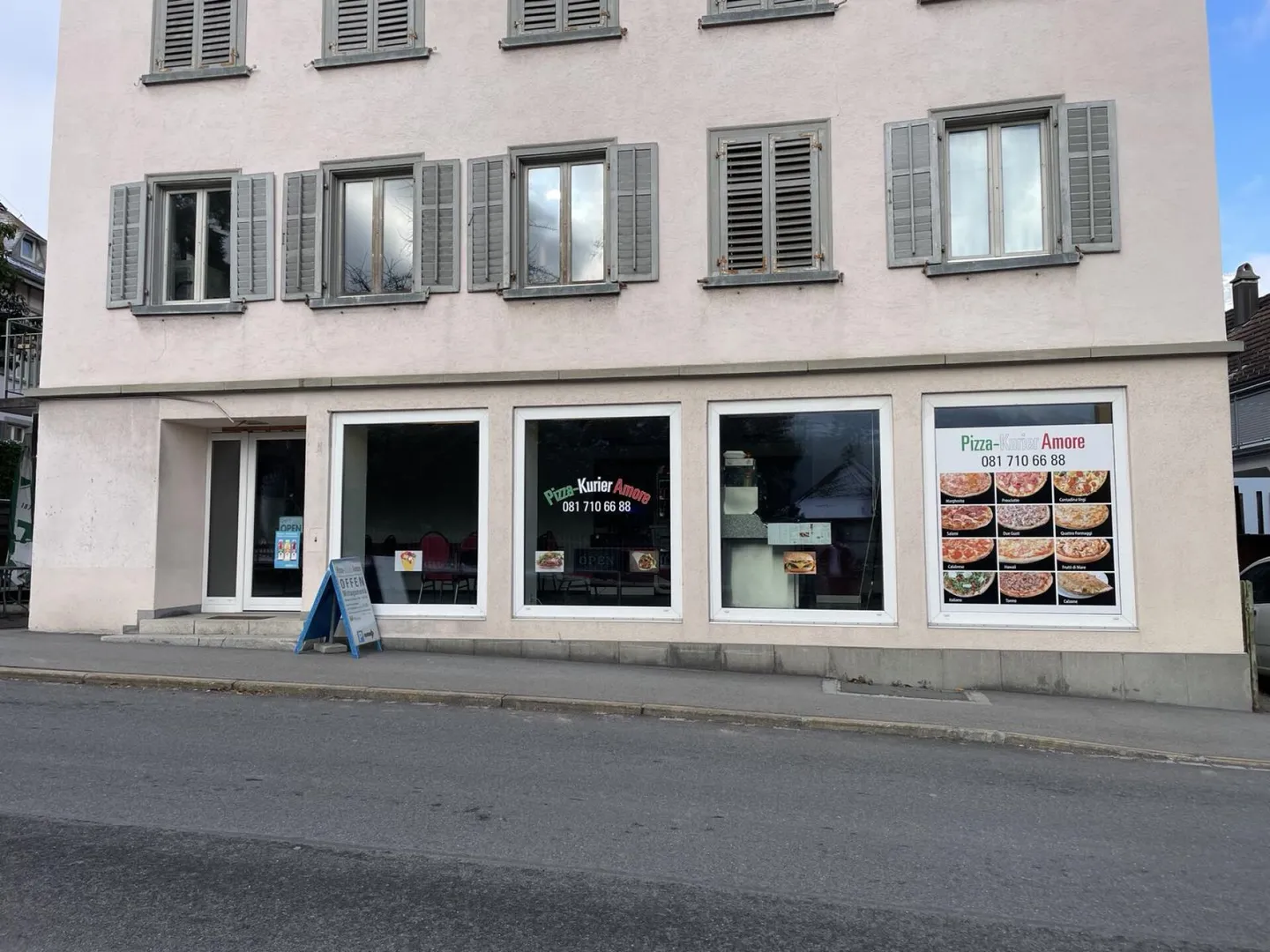 Love Pizza in the Idyllic Mountain - Photo 1 of 6