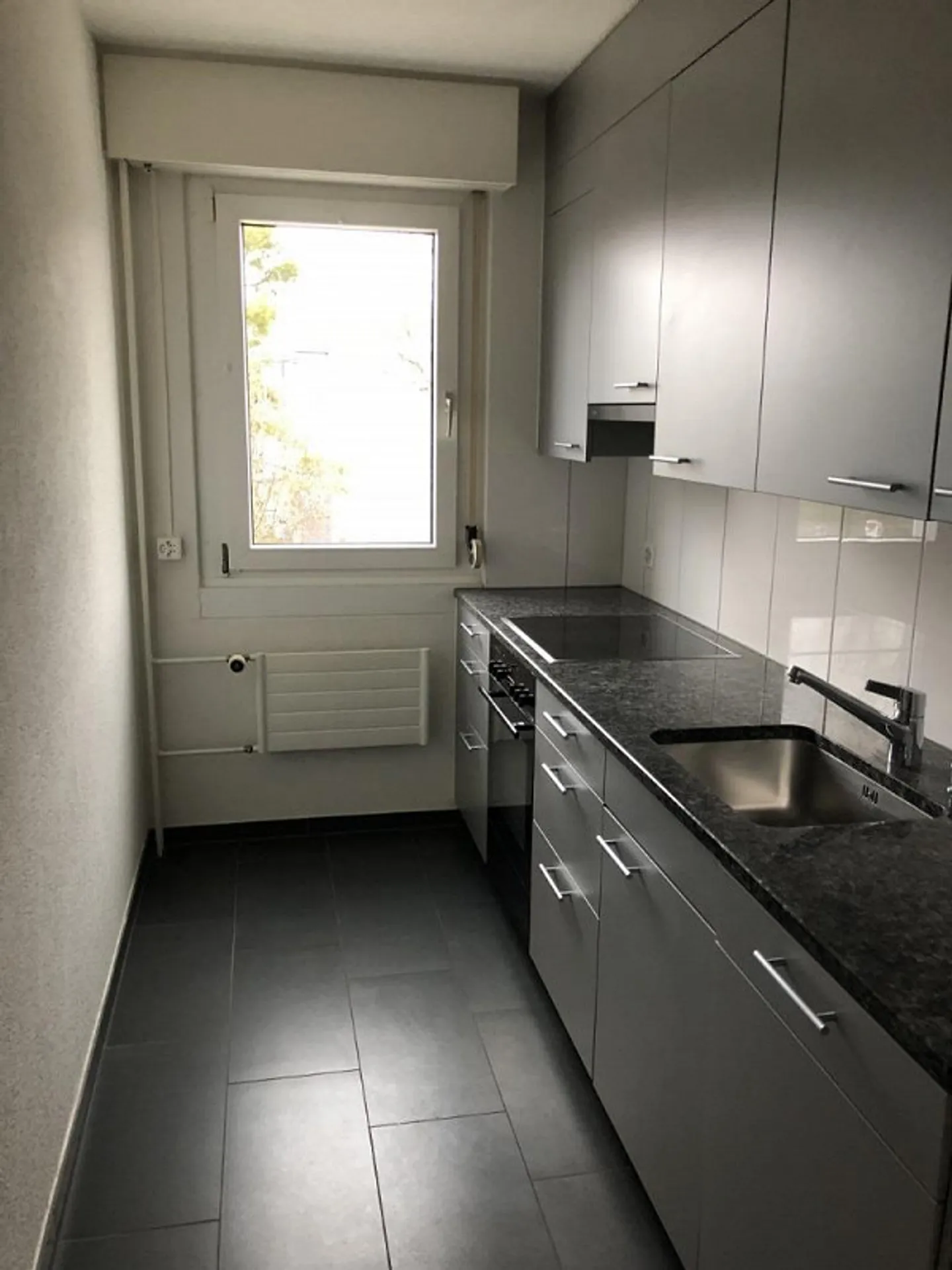 Petit appartement confortable - Photo 2 sur 4