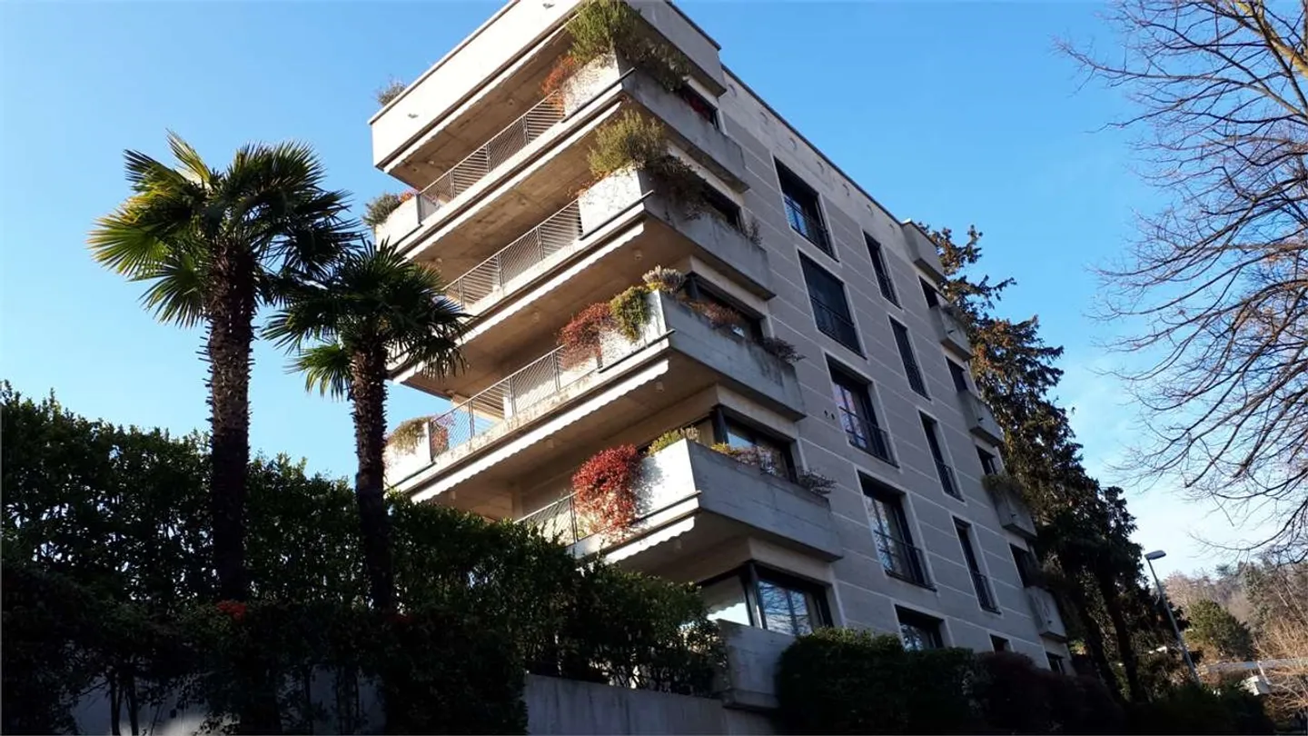 Lugano, elegante 6,5 locali con terrazzi - Foto 3 di 13