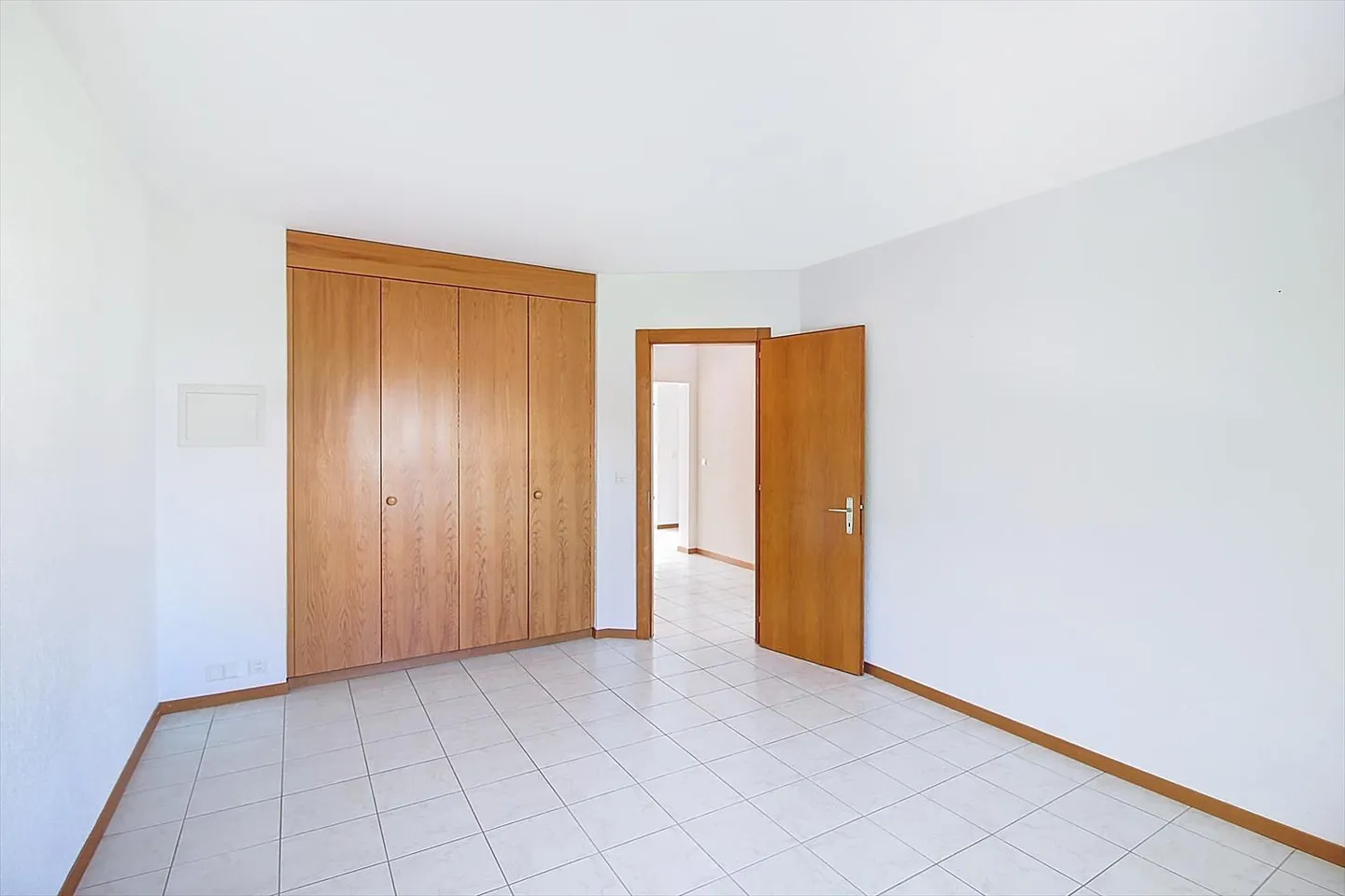 Ultimo piano 4.5 stanze - Foto 4 di 6
