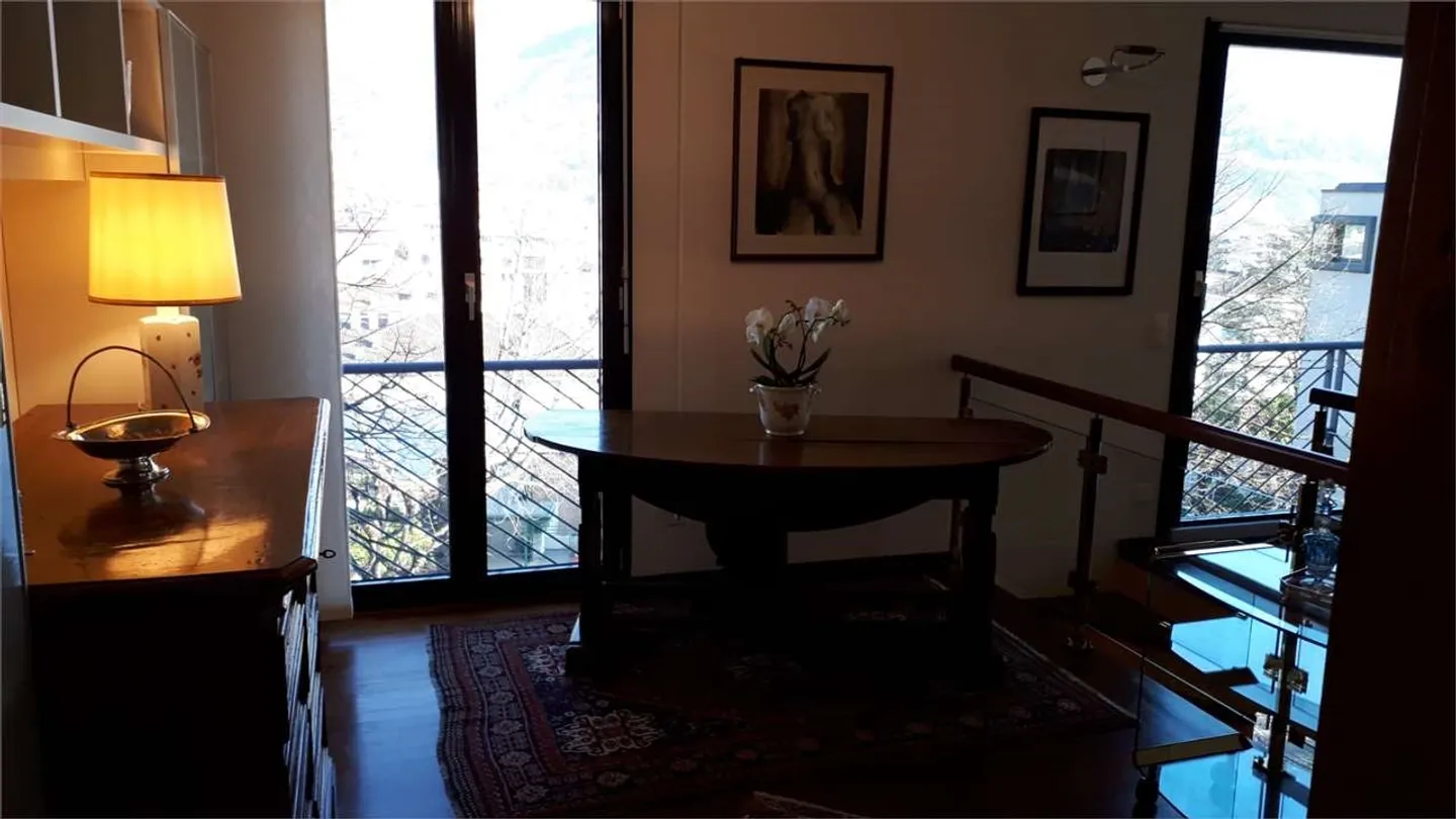 Lugano, elegante 6,5 locali con terrazzi - Foto 9 di 13