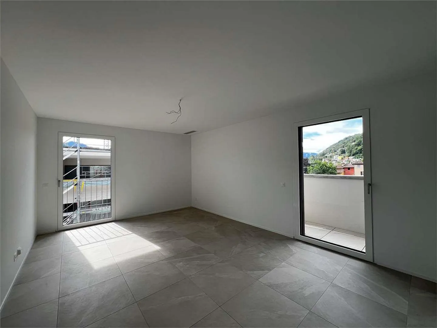 Ref. 2714 Agno rent 2.5 rooms in new construction - Photo 3 of 4