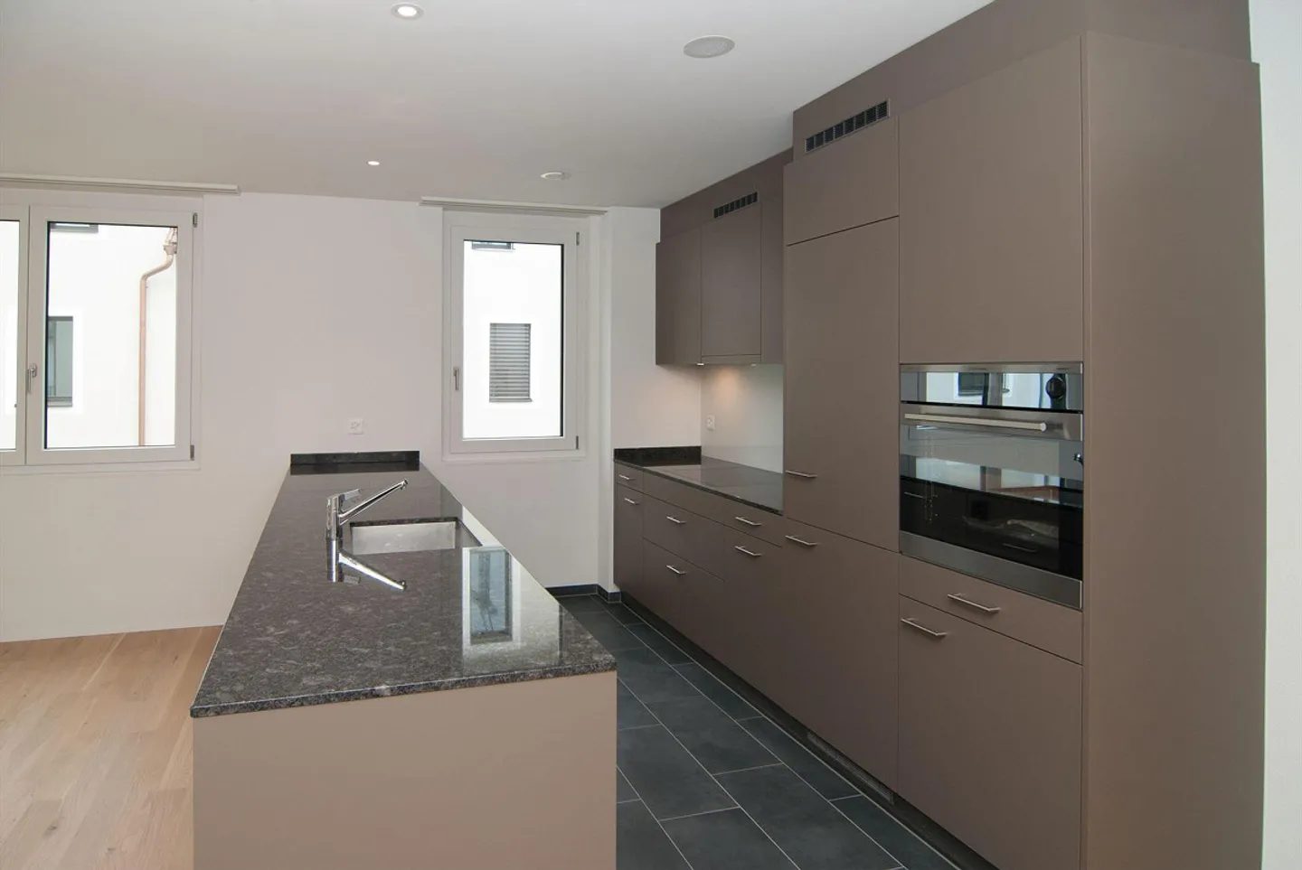 Elegant Residential Address - Photo 2 of 8