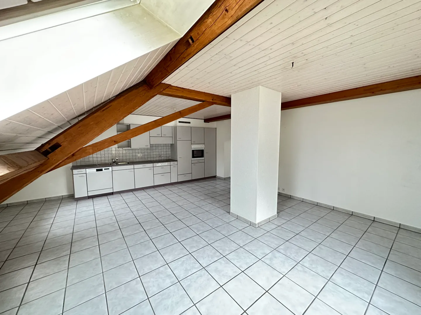 2,5-Zimmer-Wohnung - Foto 1 von 10