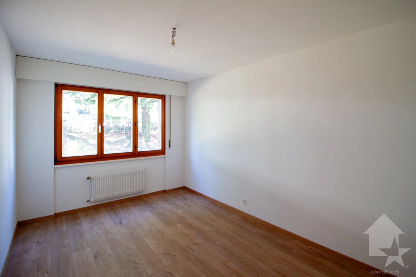 «Appartement de 3,5 pièces totalement rénové sur la commune de Noës» - Photo 12 sur 19