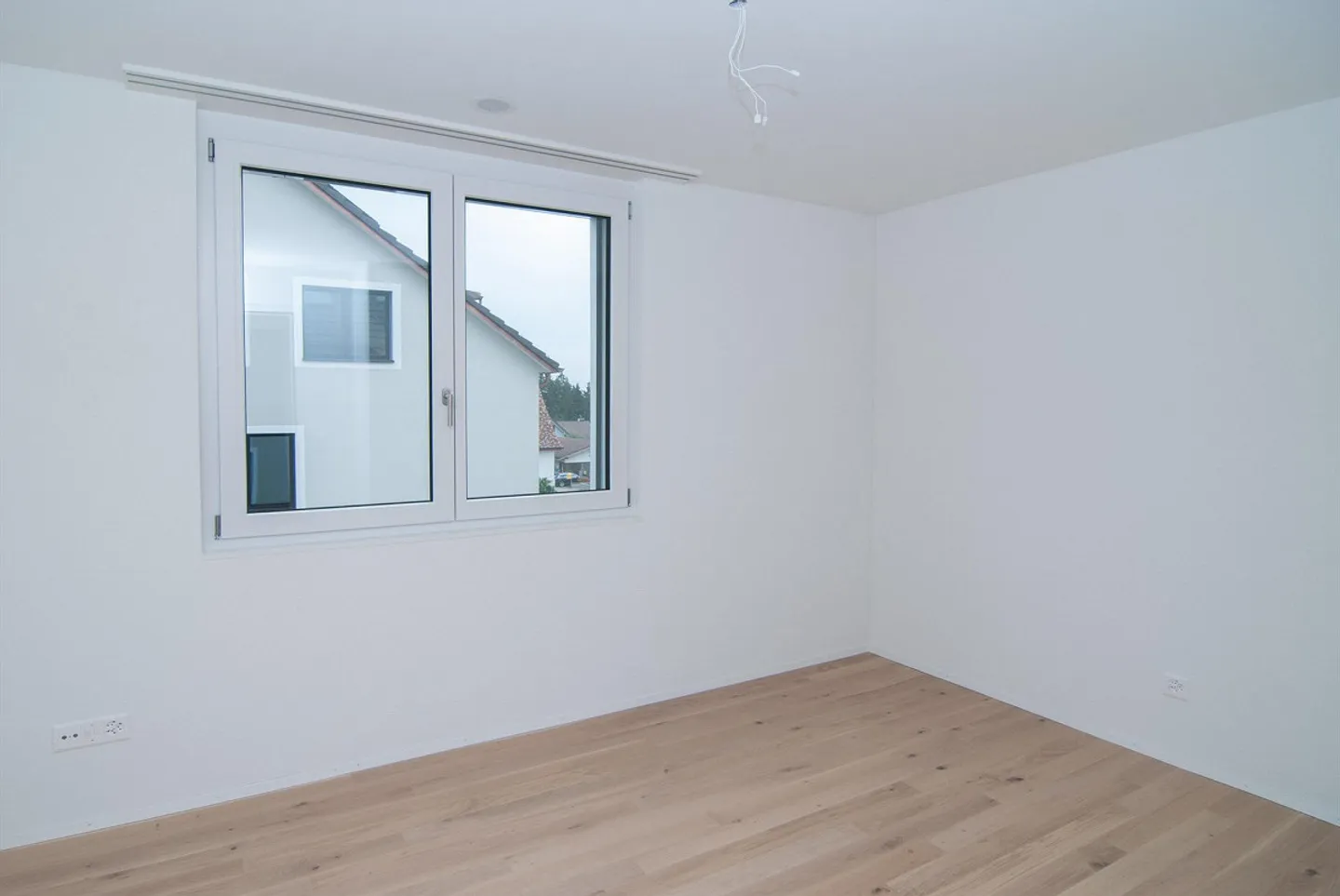 Elegant Residential Address - Photo 4 of 8