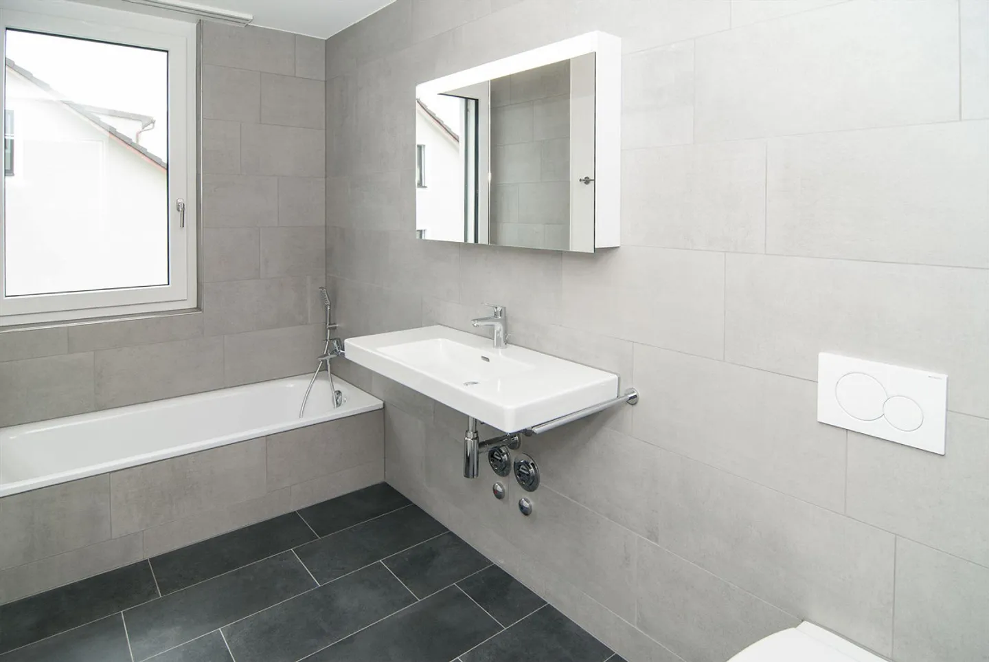 Elegant Residential Address - Photo 5 of 8