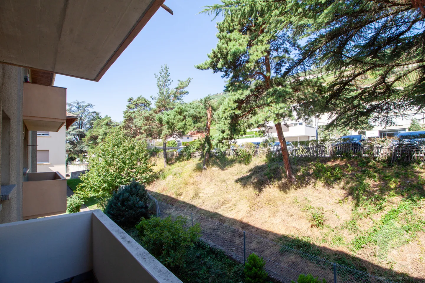 «Appartement de 3,5 pièces totalement rénové sur la commune de Noës» - Photo 18 sur 19