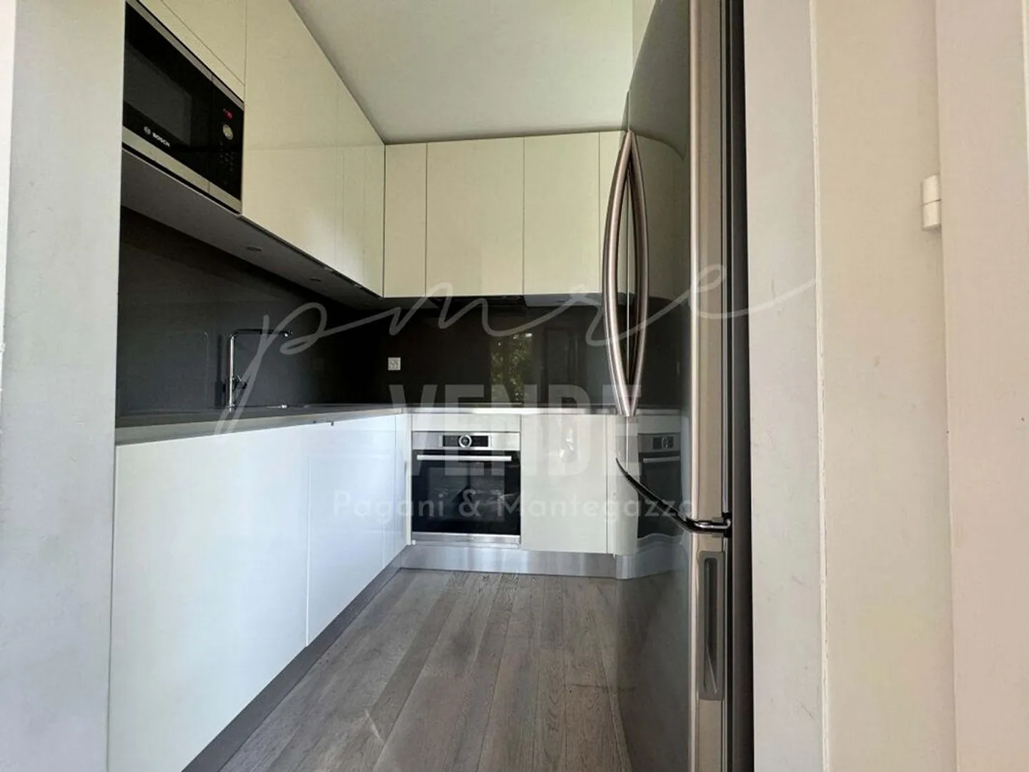 MASSAGNO | REACH NATURE, REACH THE CITY IN AN INSTANT - Photo 9 of 13