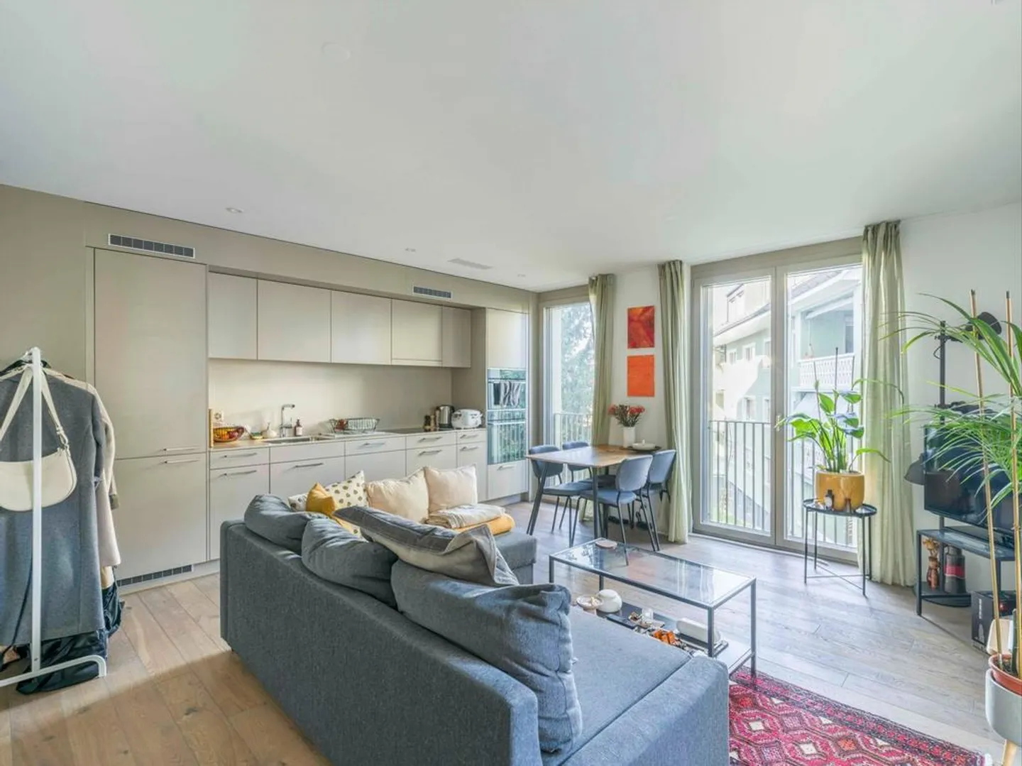 Appartamento moderno di 2,5 locali in affitto dal 16 aprile 2026 - Foto 3 di 12