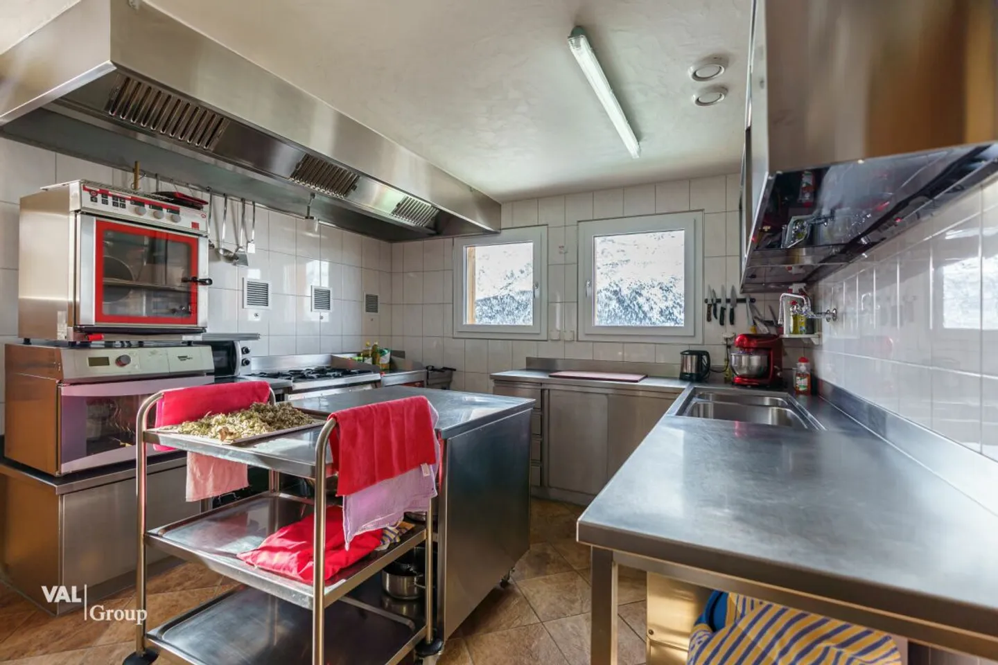 Beautiful Mountain Inn Triftalp with great potential and numerous highlights - Photo 7 of 22