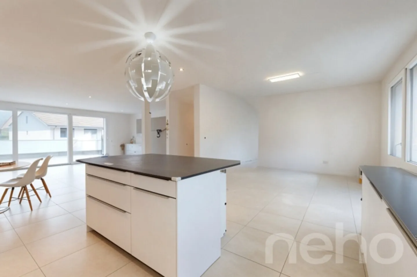 «Villa mitoyenne sur 3 niveaux  Lumineuse et idéalement située» - Photo 7 sur 13