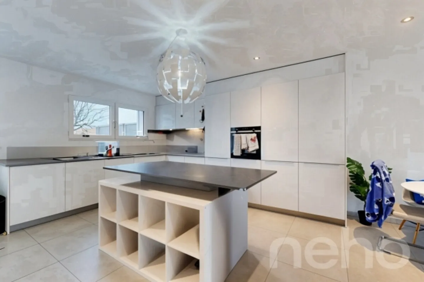 «Villa mitoyenne sur 3 niveaux  Lumineuse et idéalement située» - Photo 8 sur 13