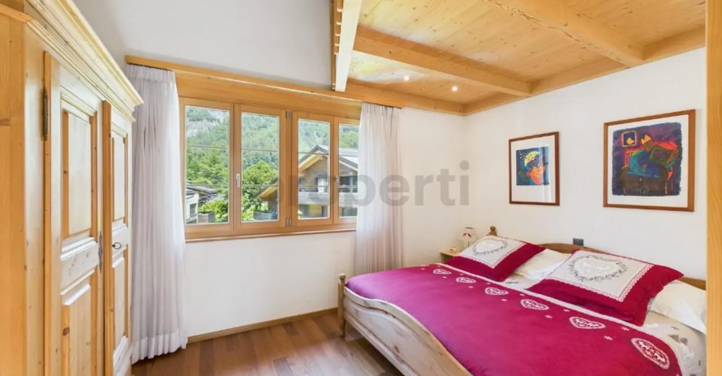 Luxuriöse und elegante 6.5-Zimmer Dachwohnung in Meiringen - Foto 7 di 11