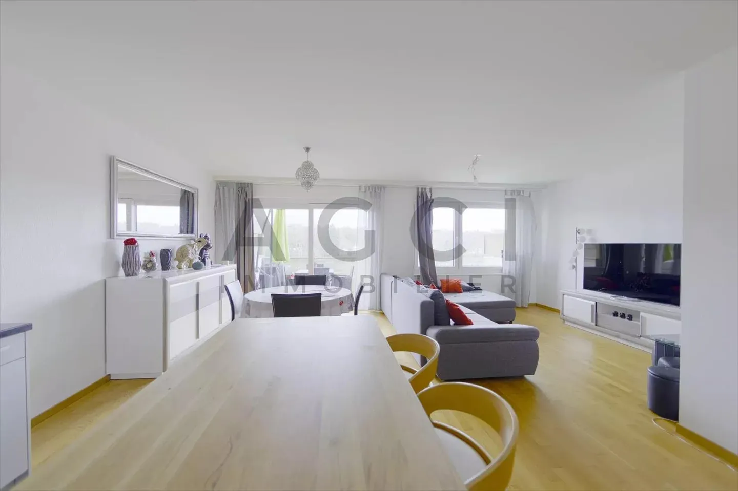 Appartement 4 pièces - Photo 1 sur 10