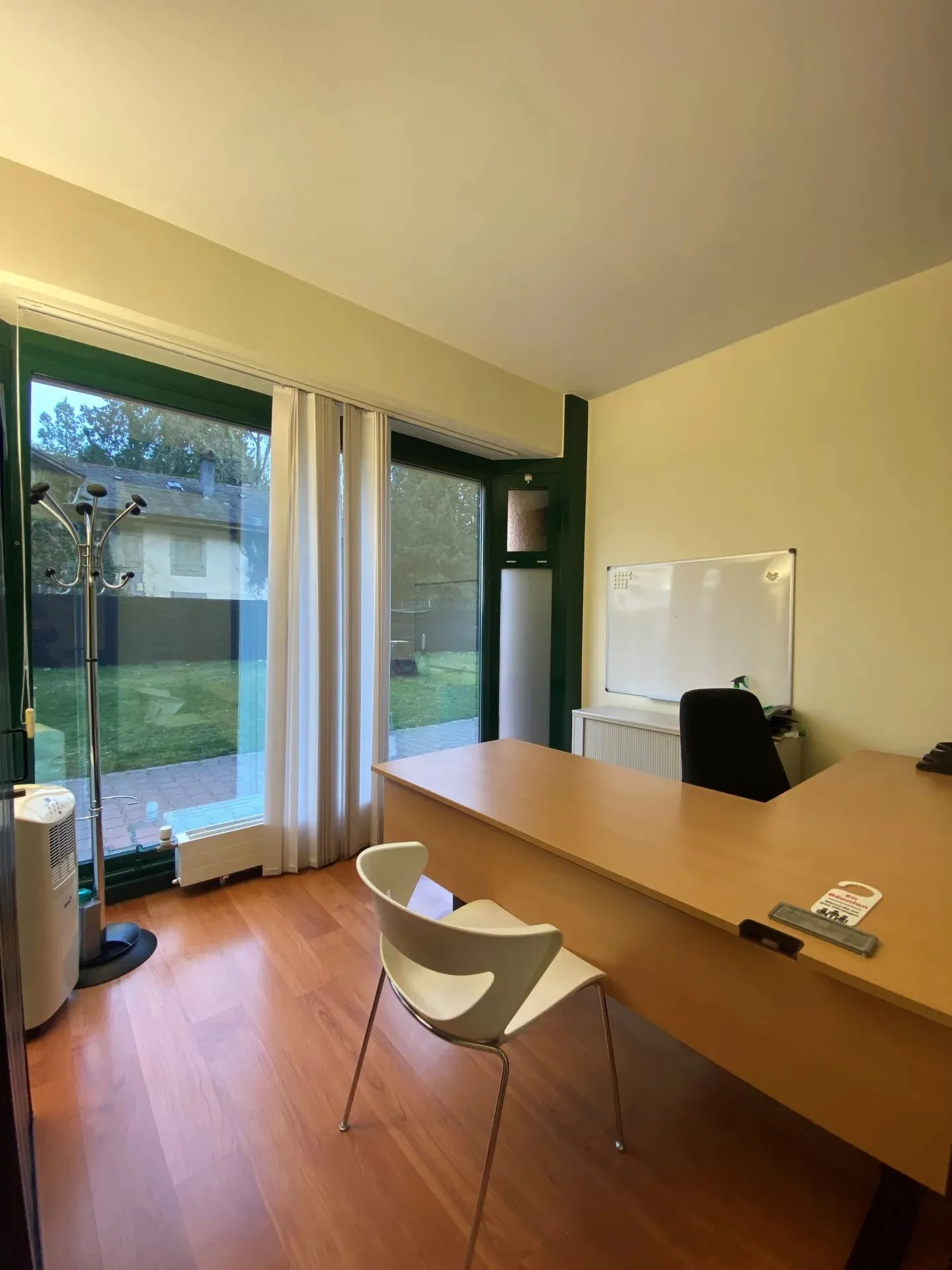 Espace de Bureau Spacieux - Photo 5 sur 13