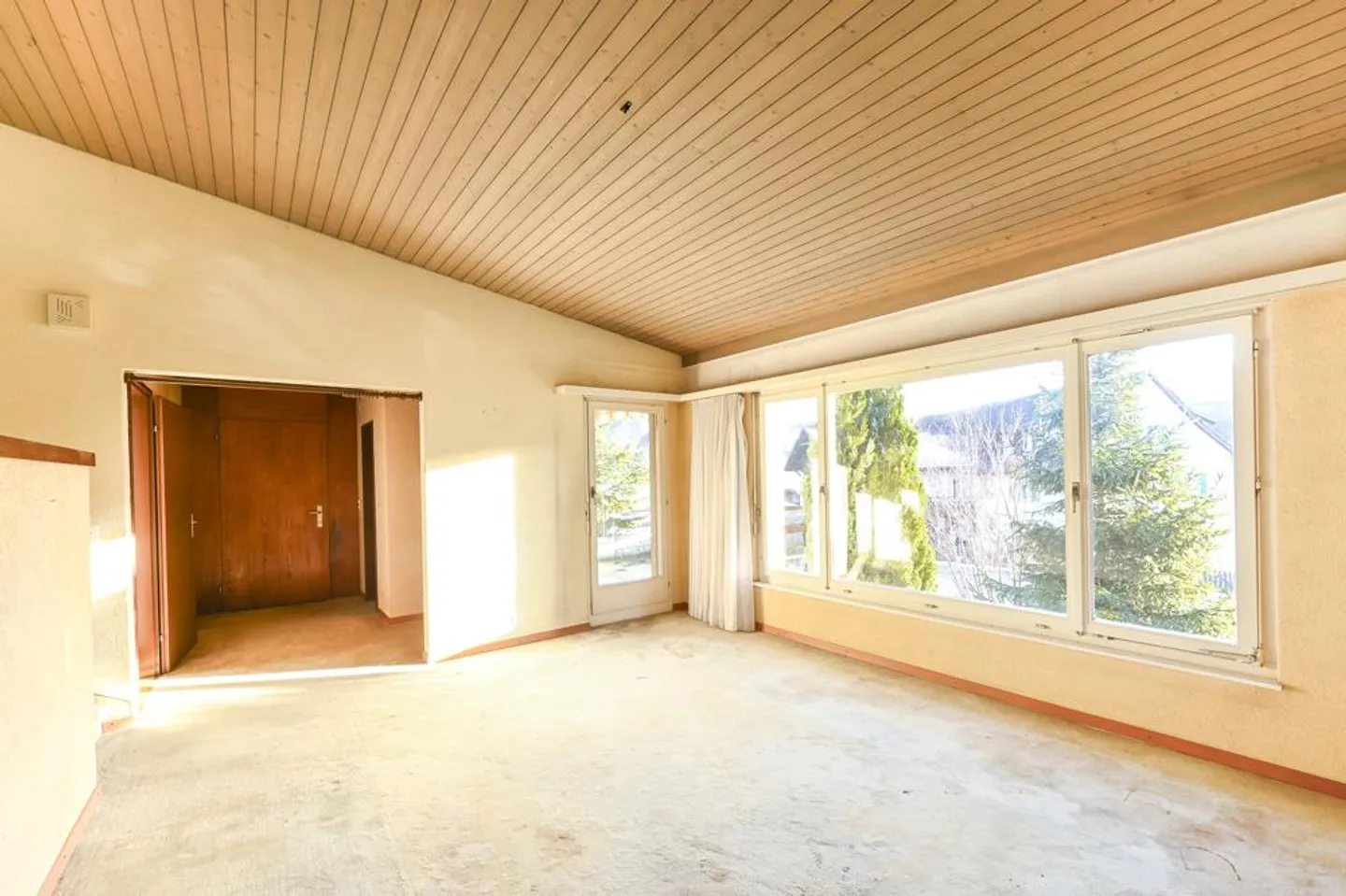 Maison avec potentiel : Réalisez votre rêve de vie - Photo 2 sur 7