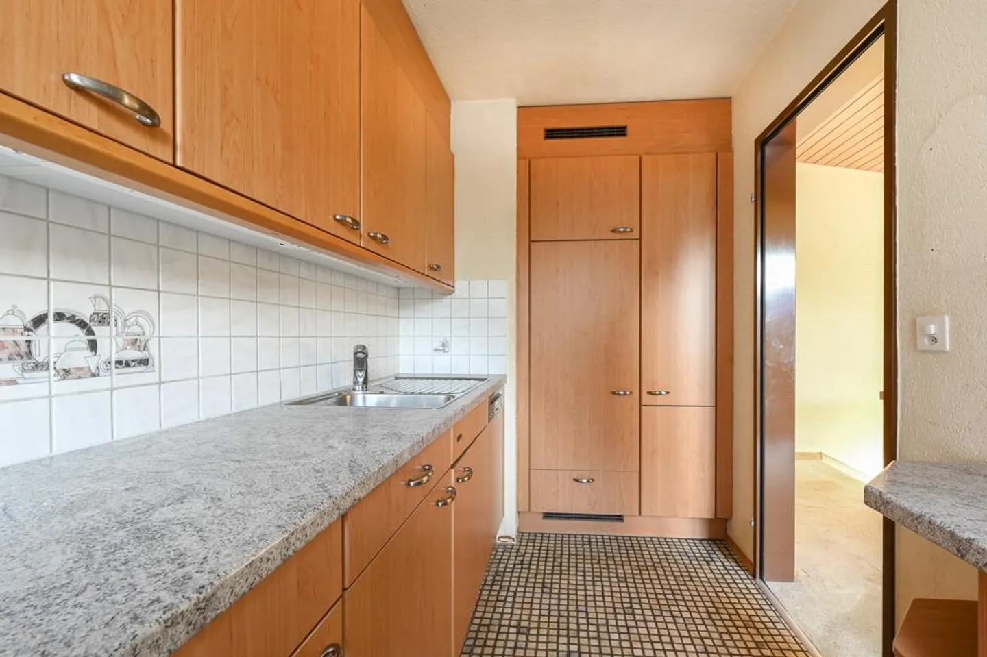 Maison avec potentiel : Réalisez votre rêve de vie - Photo 3 sur 7