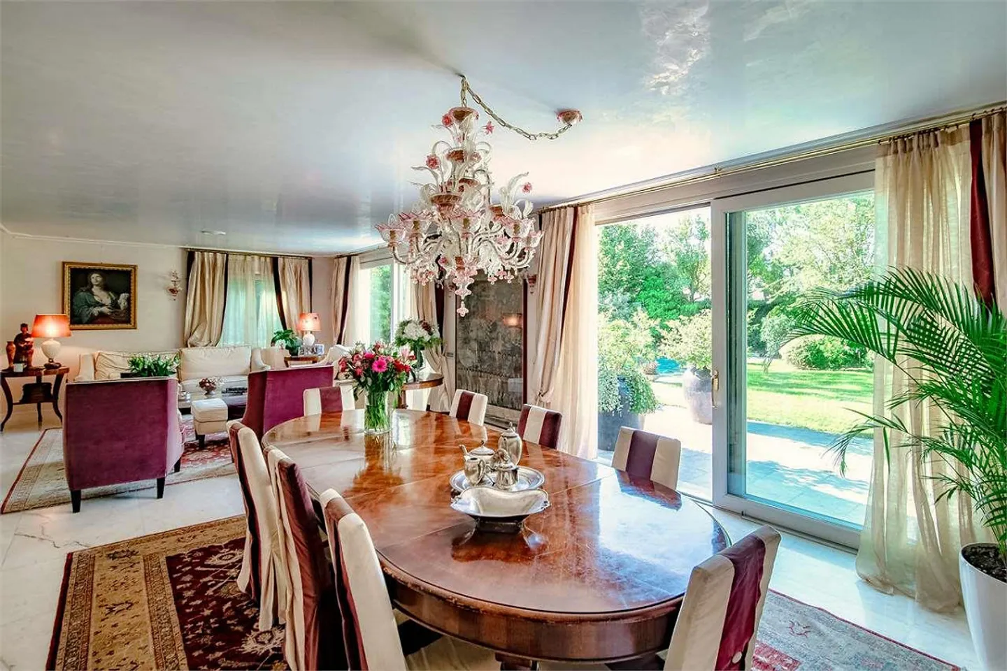 Villa Elegante con Piscina - Foto 6 di 13