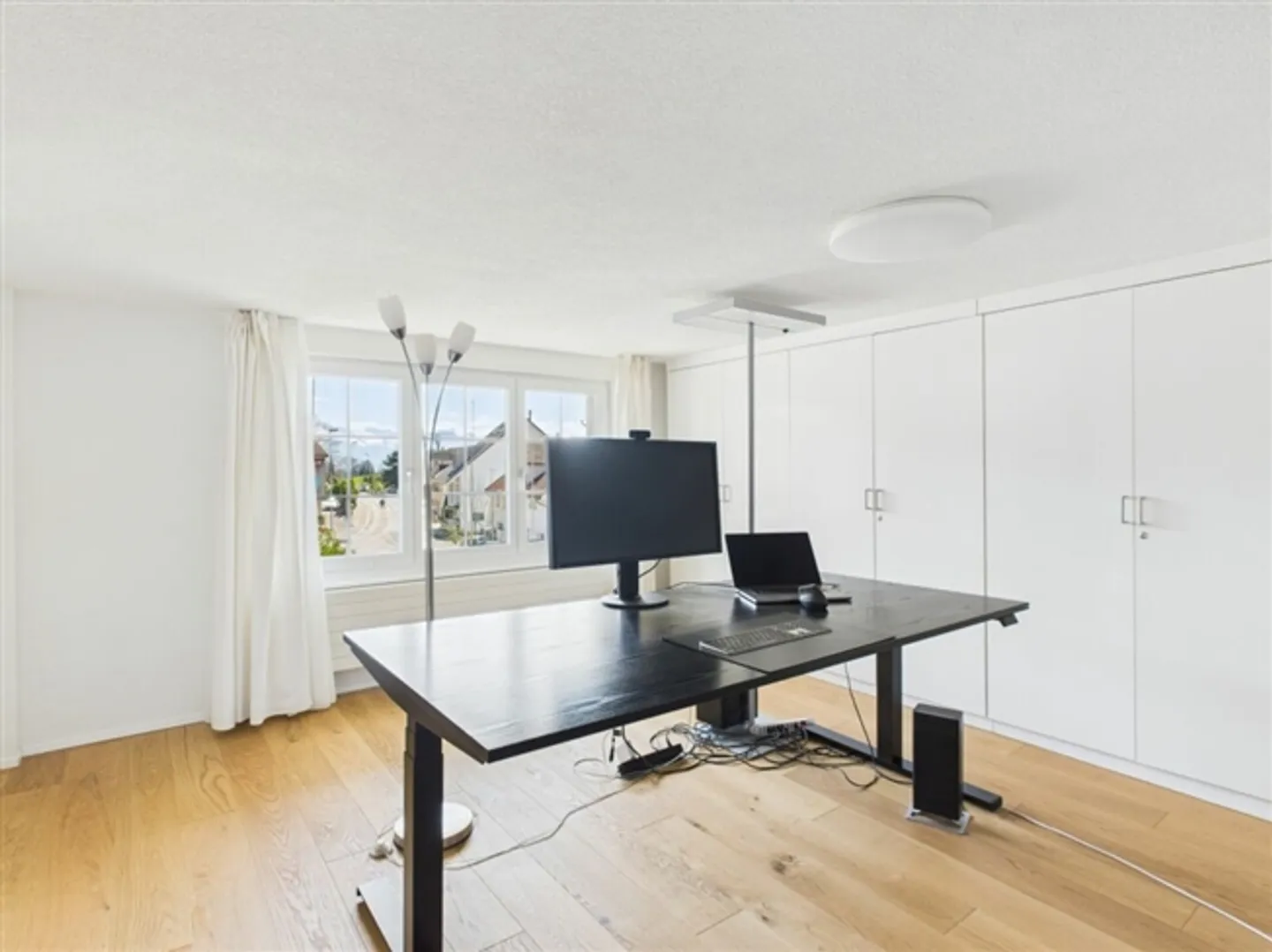 «STILVOLL RENOVIERT MIT VIEL WOHNRAUM» - Foto 4 von 9