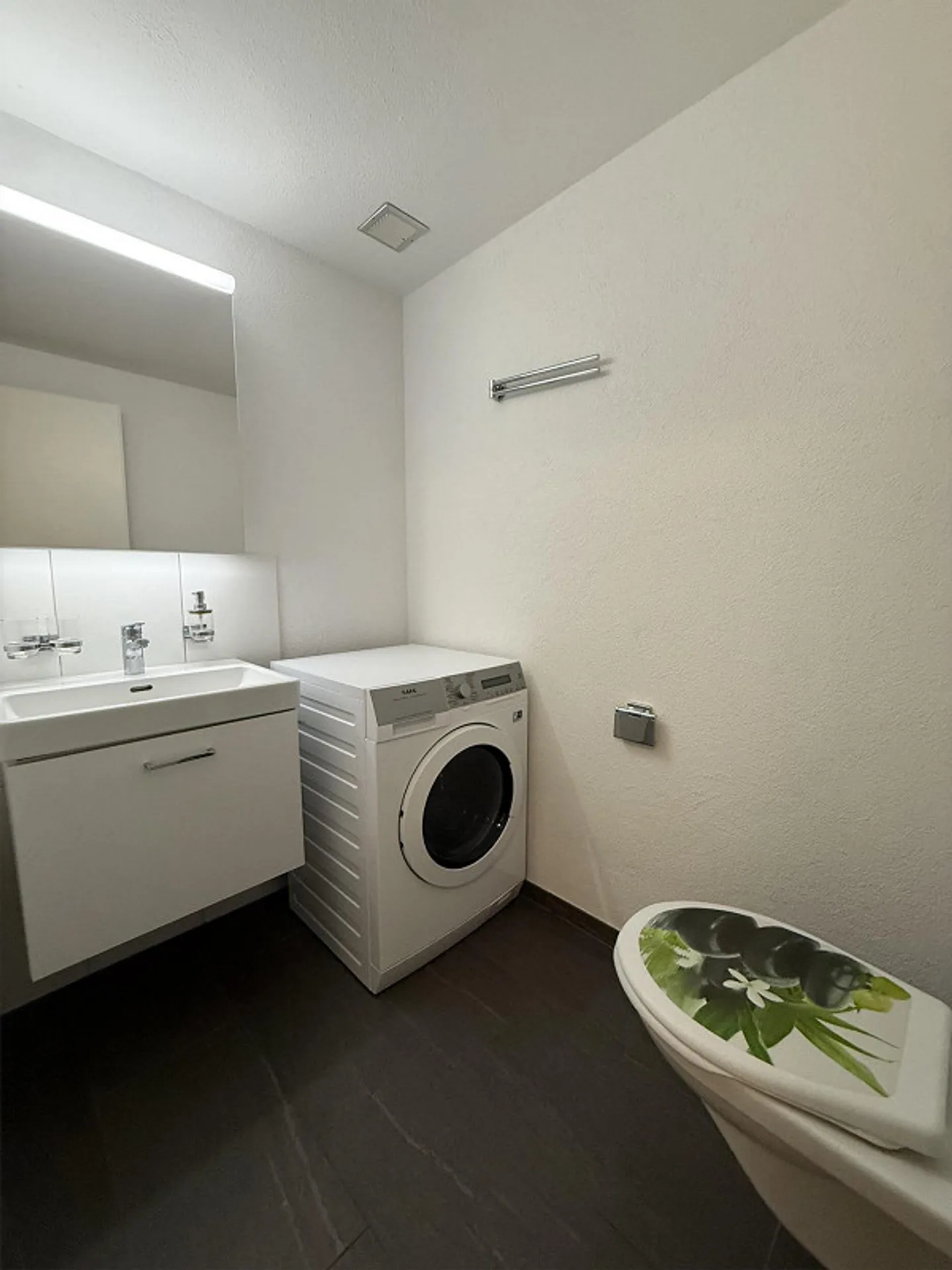 Living in the Green - well-kept 3.5-room apartment in Trüllikon - Photo 9 of 12