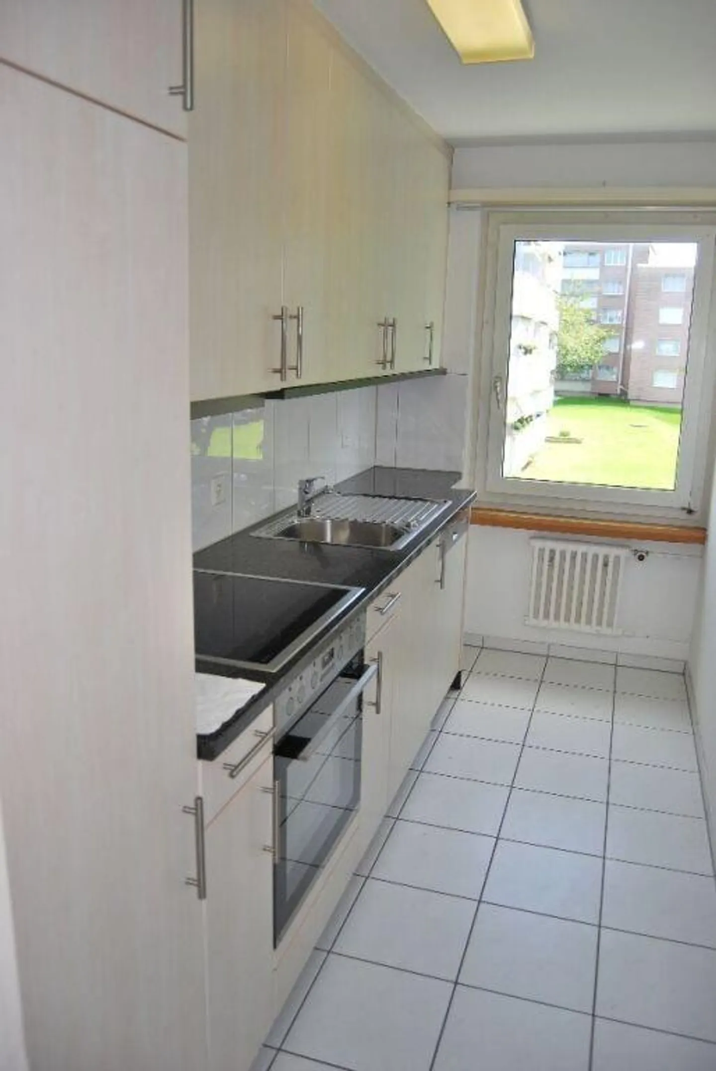 Gemütliche Wohnung mit Balkon - Foto 3 von 6