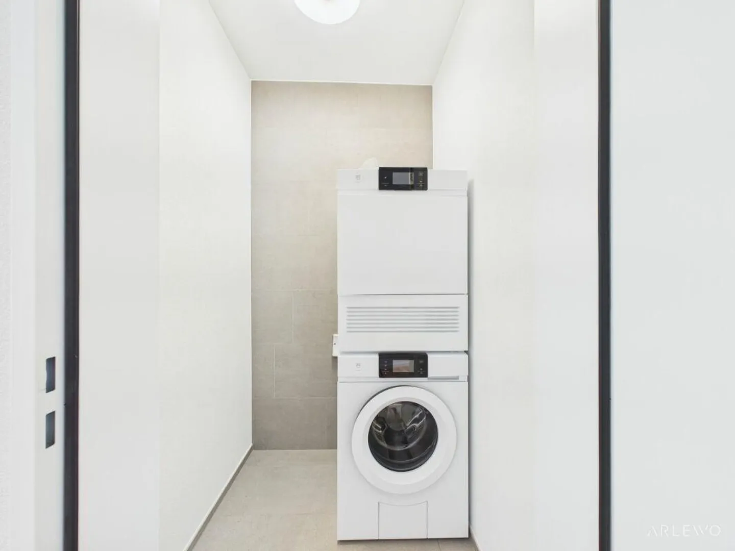 Modern and spacious living concept - Photo 10 of 12