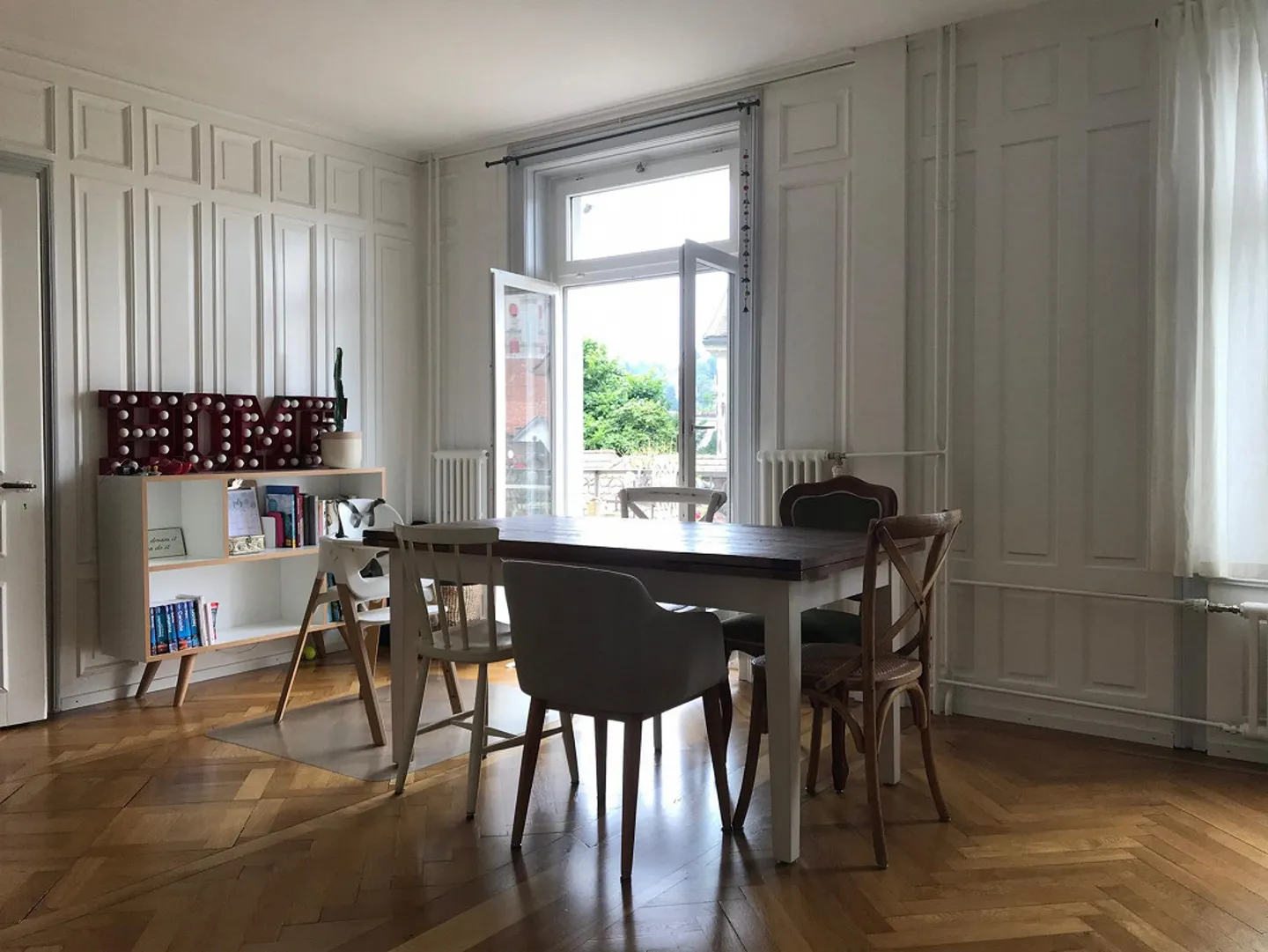 Renoviertes Apartment mit atemberaubendem Blick - Foto 2 von 12