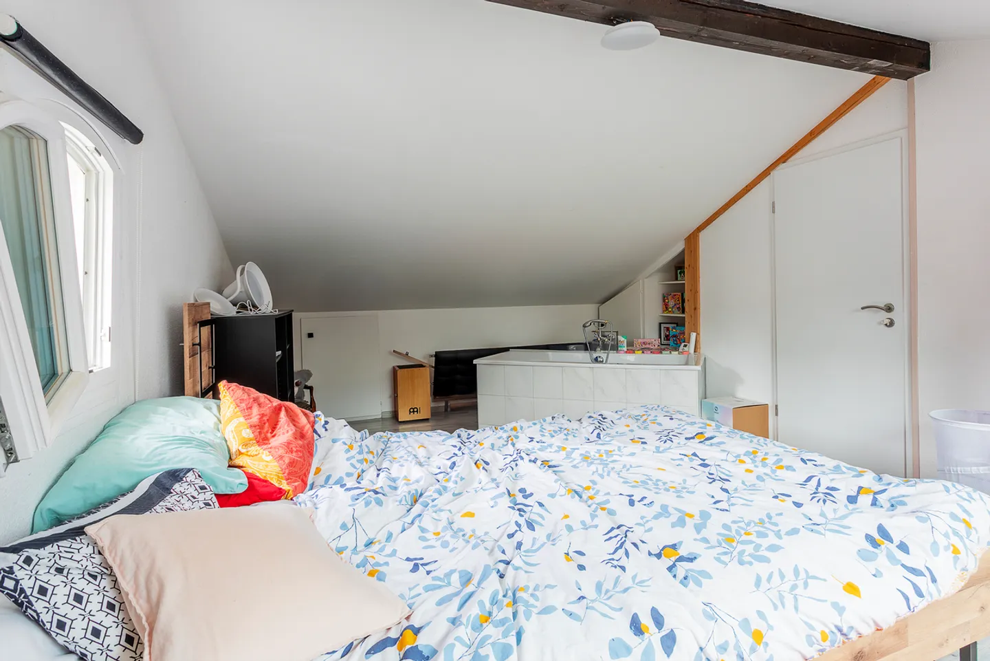 MAISON INDIVIDUELLE AVEC GARAGE BOX ET COUVERT A VOITURE - Foto 13 von 18