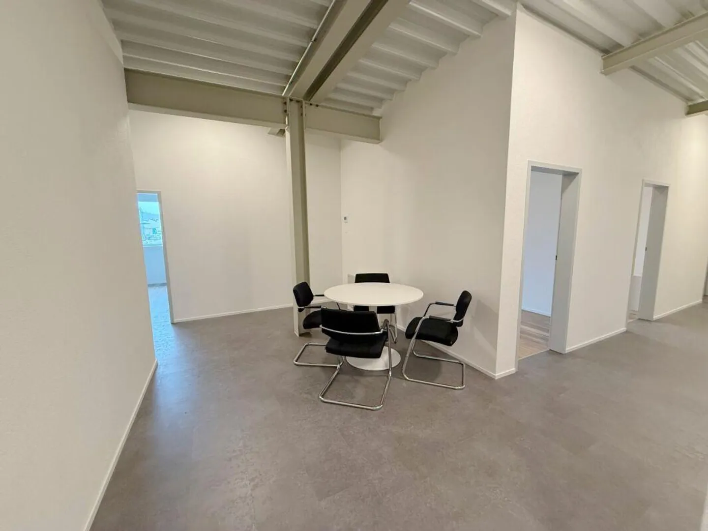 SPAZI UFFICIO DI ALTA QUALITÀ SVILUPPATI E CLIMATIZZATI - Foto 4 di 7