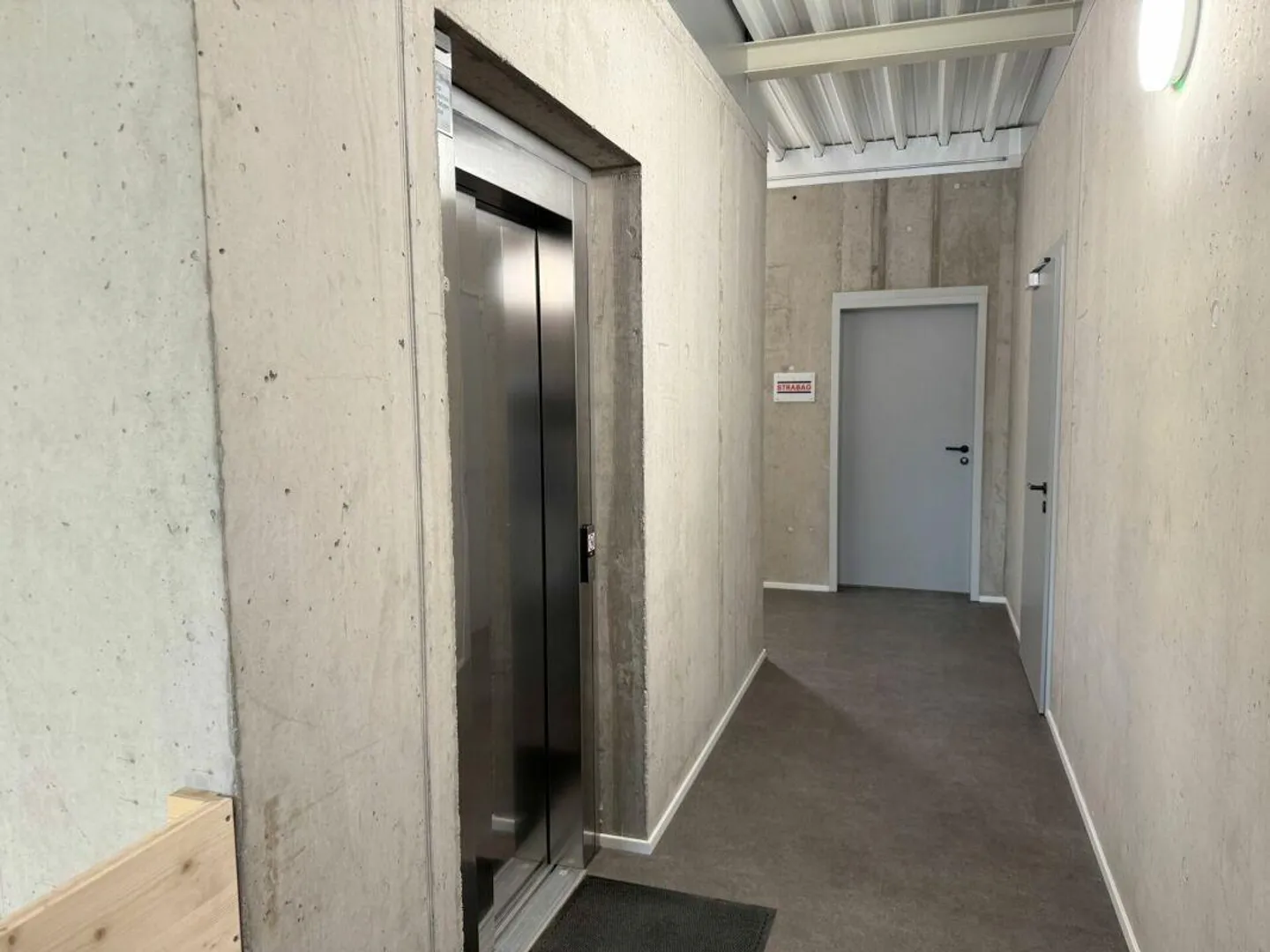 SPAZI UFFICIO DI ALTA QUALITÀ SVILUPPATI E CLIMATIZZATI - Foto 5 di 7