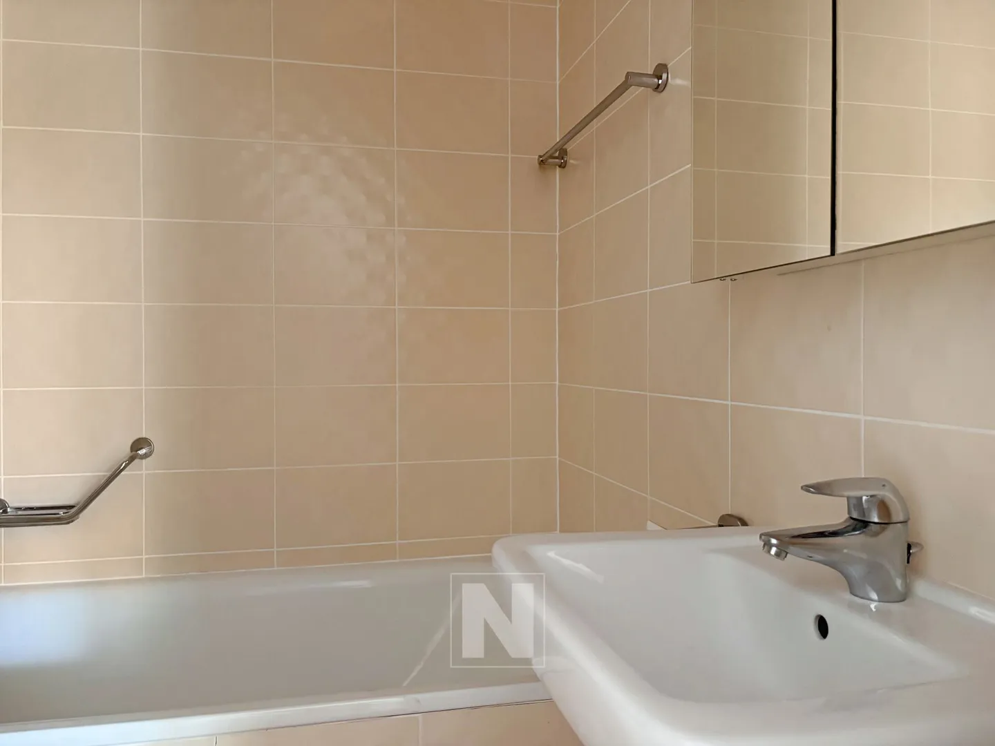 Bel appartement spacieux et lumineux avec balcons! - Foto 7 di 13