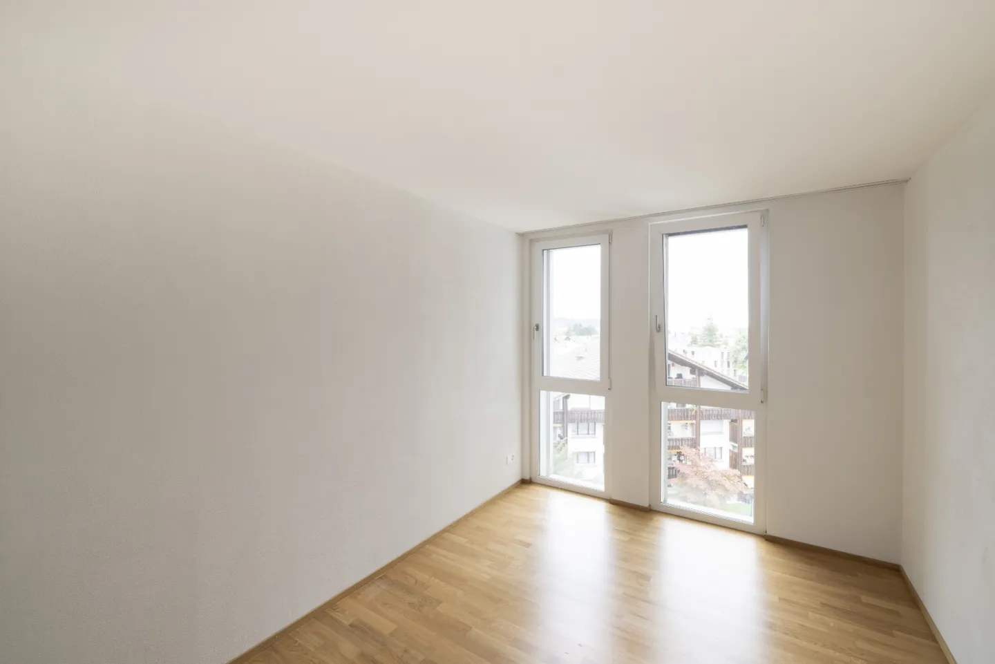Appartamento moderno con loggia - Foto 7 di 8
