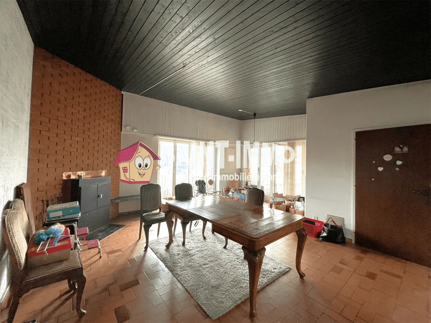 House with 12 rooms - Photo 12 of 26