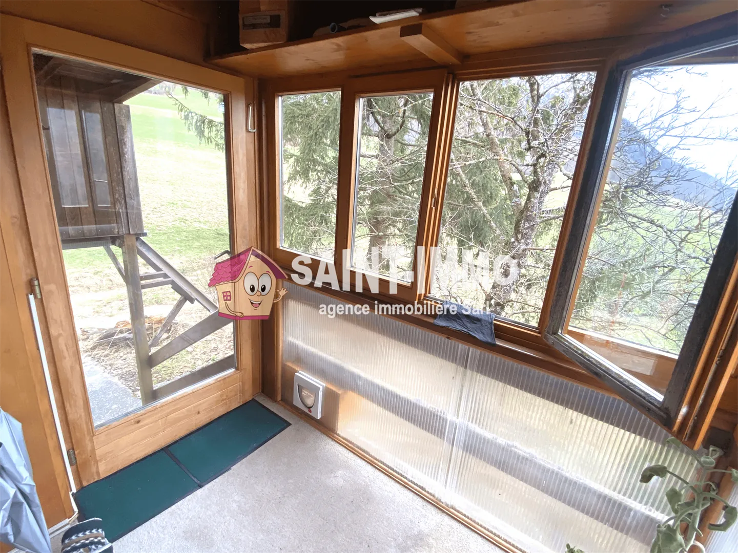 House with 12 rooms - Photo 17 of 26